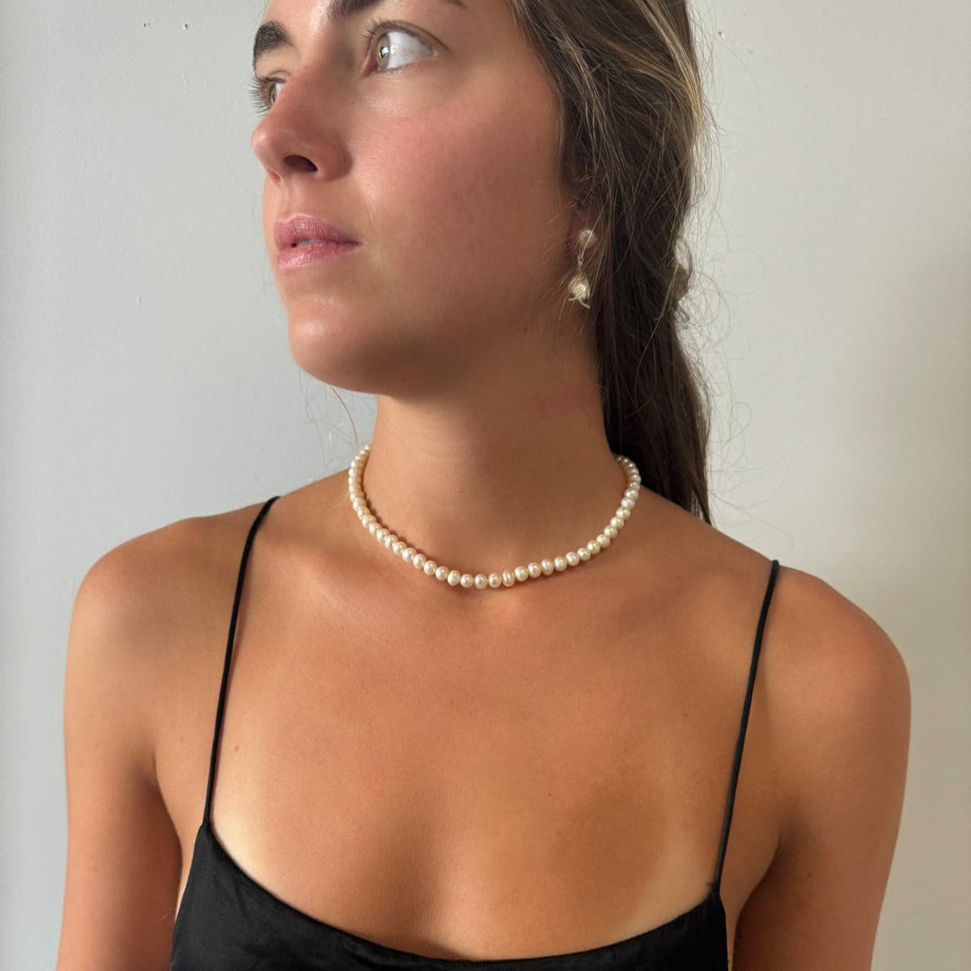 Miller Pearl Necklace- Gold